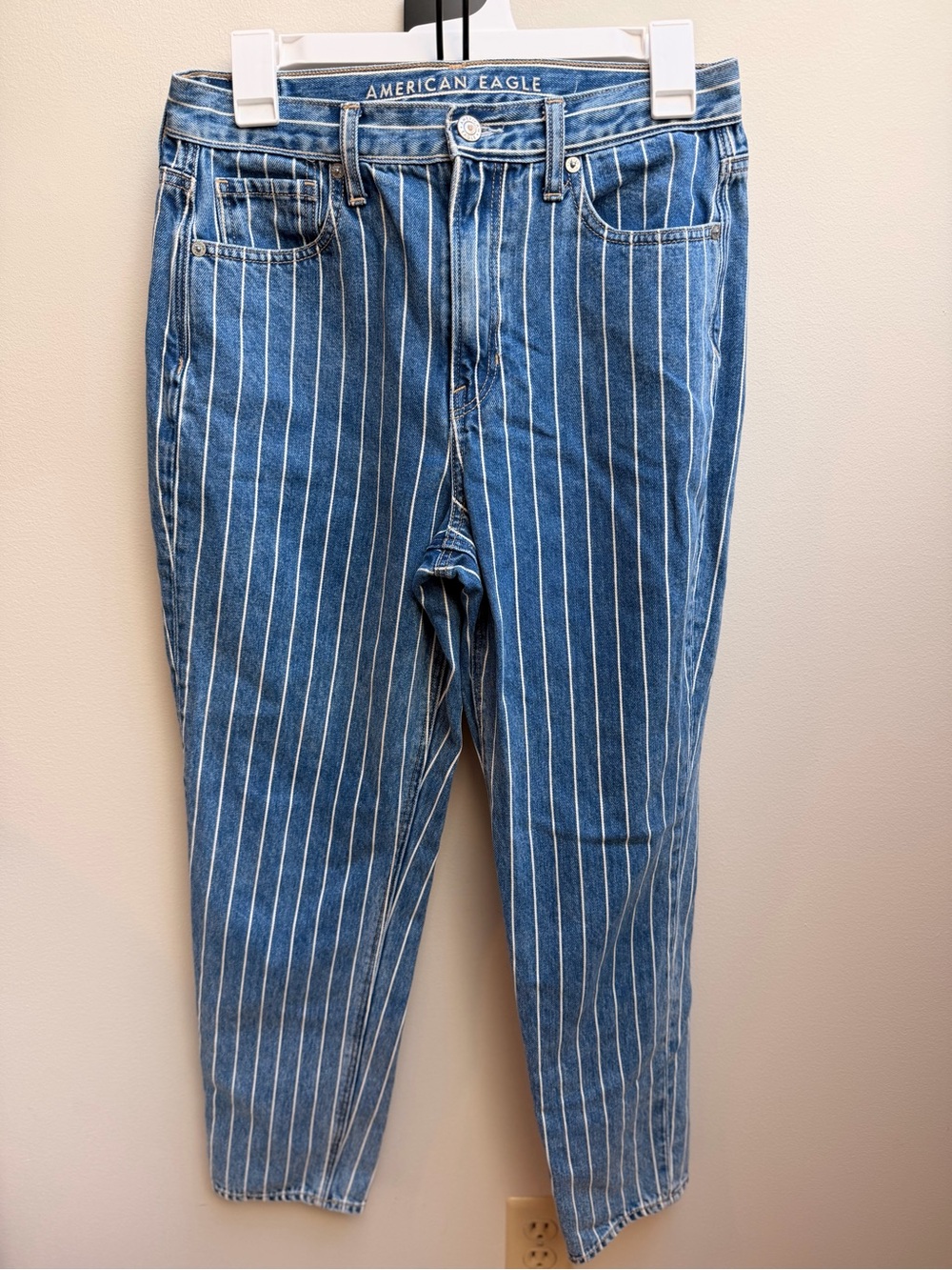 American Eagle Outfitters Pinstripe Mom Jeans Size 6